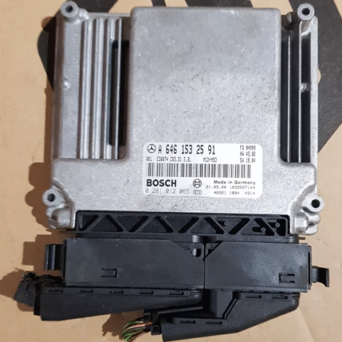 A6461532591 Motor Beyni 0281011179 A6461532591 Mercedes W639 Motor Beyni CR3.31 CR3.31 Mercedes Vito Motor Beyni 6461501778 A6461532591 Mercedes Viano Motor Beyni CR3.31 CR3.31 Mercedes W639 Çıkma Motor Beyni 0281012831 A6461532591 Mercedes Vito Çıkma Motor Beyni EDC16C2 6461532591 Mercedes Viano Çıkma Motor Beyni CR3.31