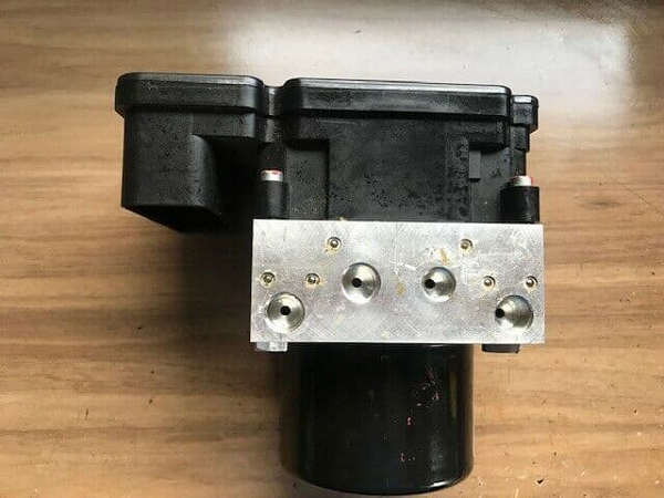 AV612C405AE Abs Beyni AV61-2C405-AE AV61-2C405-AE Ford Focus 3 Abs Beyni AV612C405 AV612C405AE Ford Kuga Abs Beyni AV61-2C405 AV61-2C405-AE Ford Grand C-Max Abs Beyni AV612C405AE AV612C405AE Ford C-Max Abs Beyni AV61-2C405-AE