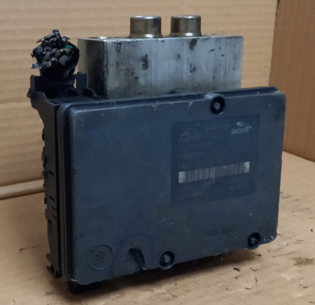 2W932C405AC Abs Beyni 2W93-2C405-AC 2W932C405AC Jaguar X350 Abs Beyni 2W93-2C405-AC Jaguar S-Type Abs Beyni 2W932C219BC Jaguar XJ Abs Beyni 2W93-2C219-BC Jaguar XJ6 Abs Beyni 10.0204-0408.4 Jaguar XJ8 Abs Beyni 10020404084 Jaguar X350 Abs Pompa Beyni 10.0925-1007.3 Jaguar S-Type Abs Pompa Beyni 10092510073 Jaguar XJ Abs Pompa Beyni