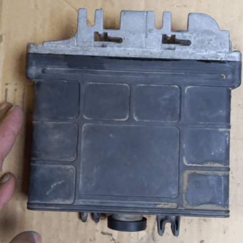 1H0927303 VW Golf Motor Beyni 1H0927303 VW Golf 3 Motor Beyni 1H0927303 VW Bora Motor Beyni 1H0927303 VW Golf Motor Enjeksiyon Beyni 1H0927303 VW Golf 3 Motor Enjeksiyon Beyni 1H0927303 VW Bora Motor Enjeksiyon Beyni