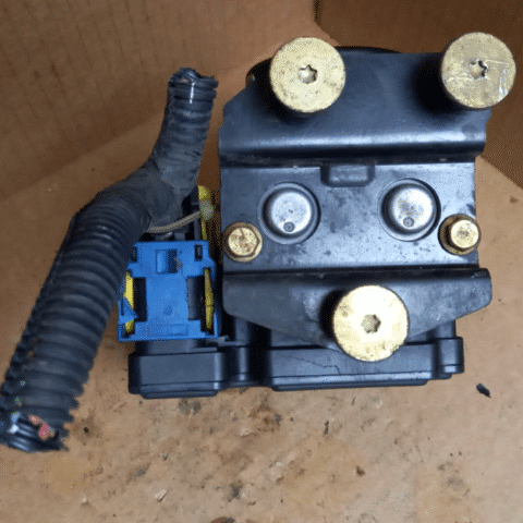 8200403322 Abs Beyni 8200403322 Renault Twingo 2 Abs Beyni 8200403322 Twingo 2 Abs Beyni 8200403322-D 10.0207-0110.4 Renault Twingo 2 Abs Beyni 10.0207-0110.4 Twingo 2 Abs Beyni 8200403322D