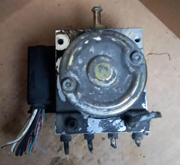 AC045001944 Abs Beyni 09209404 4705384 Opel Agila Abs Beyni 9209404 5610083E10 Suzuki Wagon Abs Beyni AC.0450-0194.4