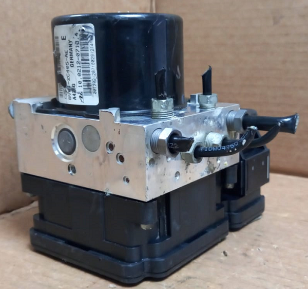 BV61-2C405-AE Abs Beyni, Ford Focus 3 Abs Beyni Ford C-Max 2 Abs Beyni, Focus 3 Abs Beyni, C-Max 2 Abs Beyni, BV61-2C405-AE, BV612C405AE, 10.0961-0143.3, 611123002E9, 28561198053, 10061937311,