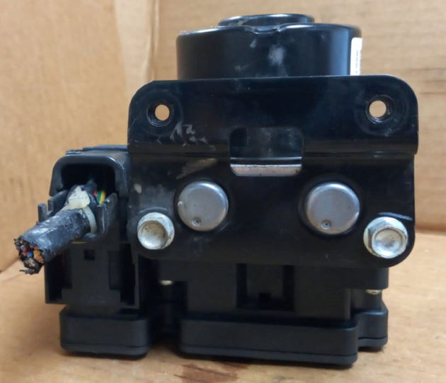 D651-437A0-C Abs Beyni 06.2102-1090.4 D651-437A0-C Mazda 2 Abs Beyni 06.2109-5240.3 D651-437A0-C Mazda 2 Abs Pompa Beyni 00.0403-179E0 D651-437A0-C Mazda 2 Abs Pompası D651437A0C D651-437A0-C Mazda 2 Çıkma Abs Beyni D651437A0C