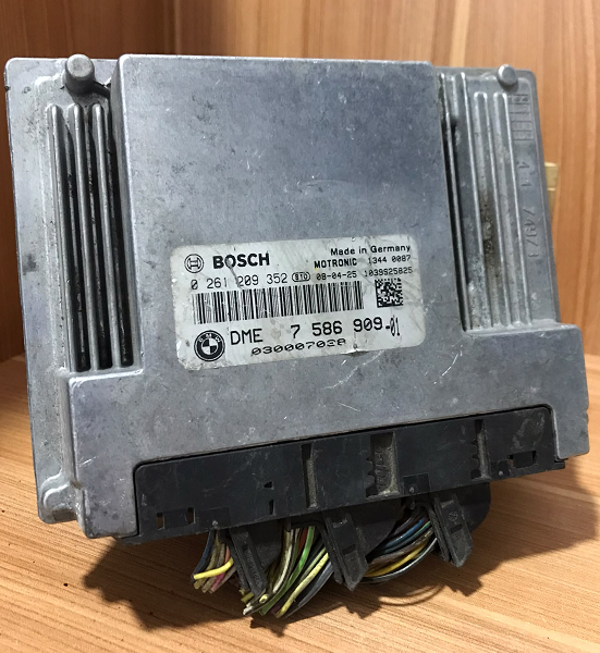 0261209352 Motor Beyni, BMW X5 XDrive E70 Motor Beyni, BMW 540i E60 Motor Beyni, BMW 550i E60 E61 Motor Beyni, BMW 650i E63 E64 Motor Beyni, BMW 740i E65 Motor Beyni, BMW 740Li E66 Motor Beyni, BMW 750i E65 Motor Beyni, BMW 750Li E66 Motor Beyni, 7586909, ME9.2.2, DME7586909, 12147586909,